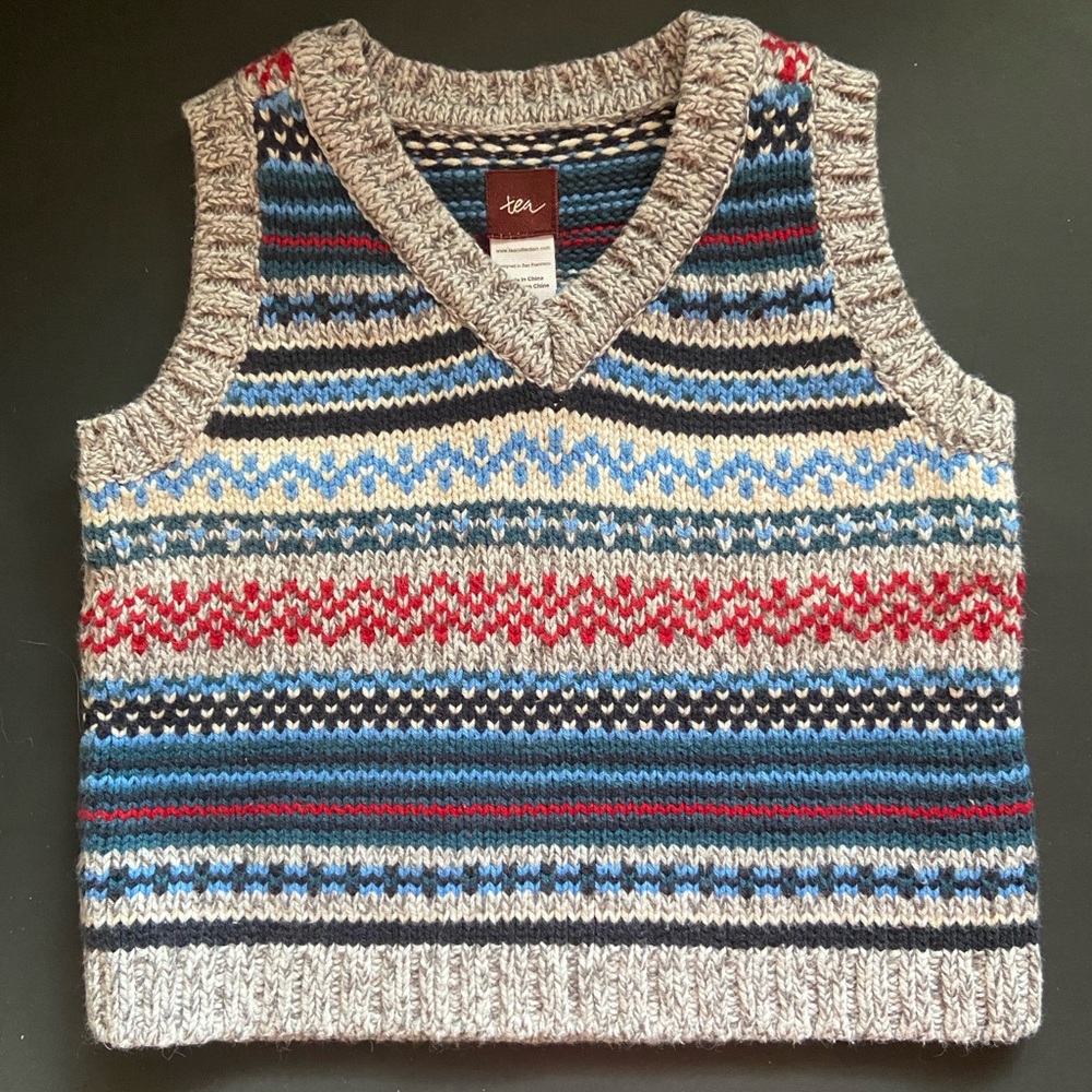 Tea Baby Toddler Boys Fair Isle Sweater Vest Blue Red Gray V-Neck Sz 18-24M